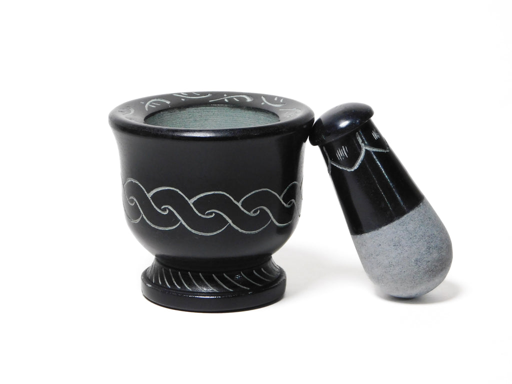 Mortar & Pestle - Celtic Knot (Black Soapstone) 3" x 3"