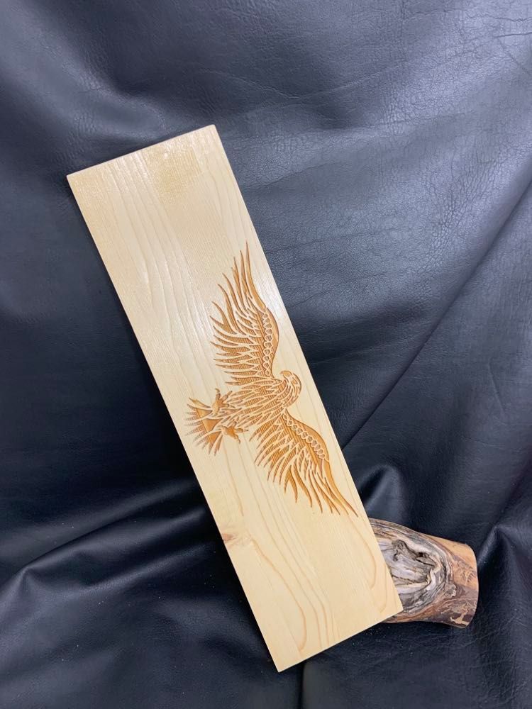 Wooden Feather Carrier (E) - Flying Eagle