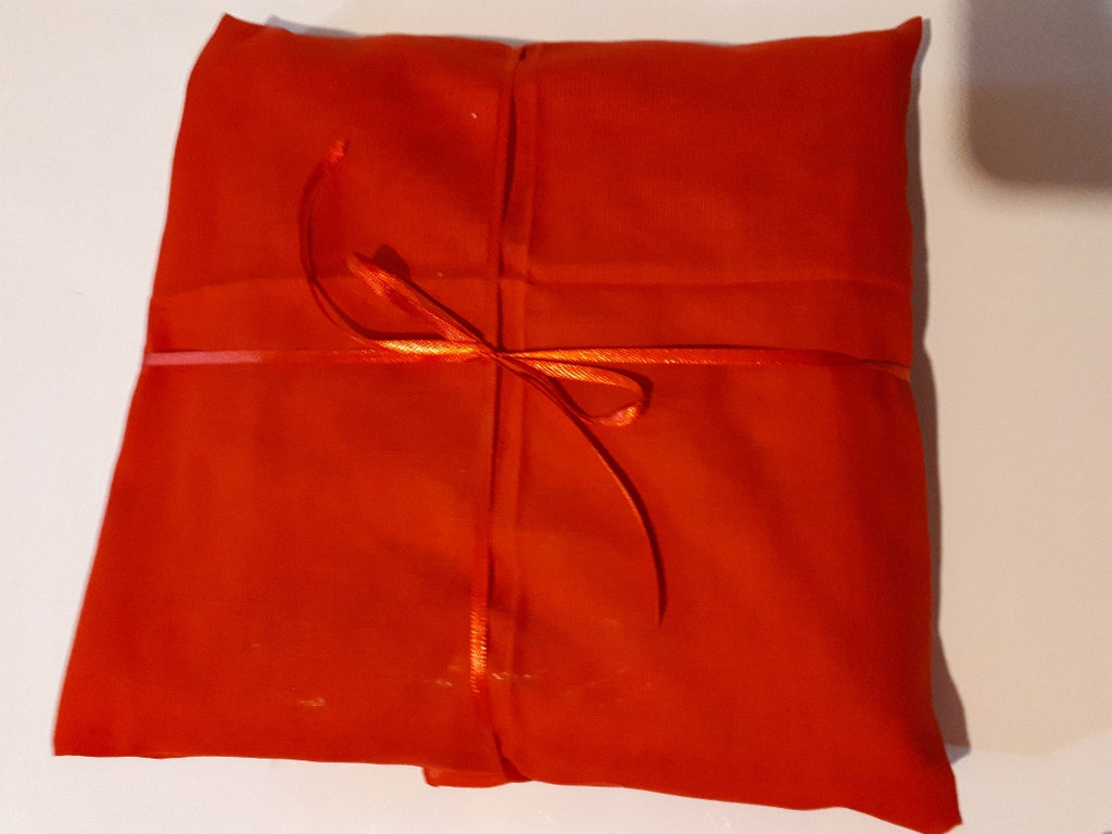 Broadcloth 100% cotton red HALF METRE with finished edges and a SILK RIBBON