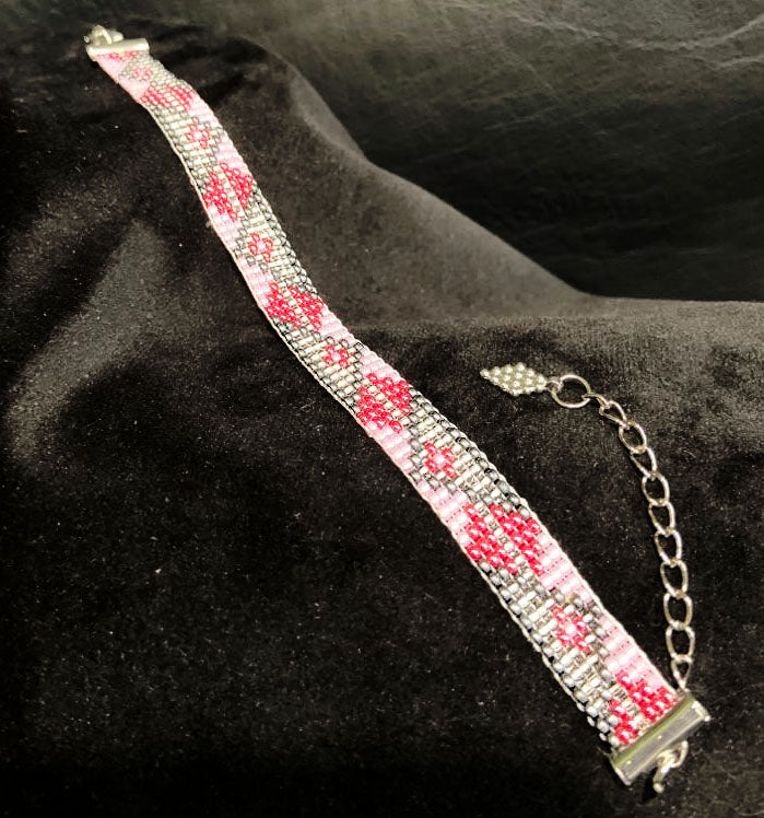 Beaded Bracelet -Pink & Grey